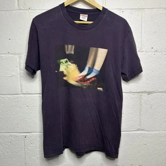 スケートボード Supreme DOROTHY WIZARD OF OZ XL Supreme | Shirts | Supreme X Wizard Of Oz Dorothy Navy Tee Ss3 224